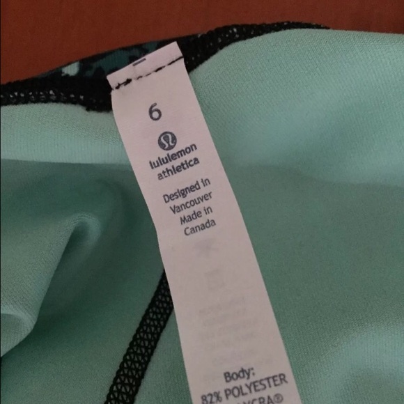 LULULEMON WUNDER UNDER CROPS - Picture 4 of 4