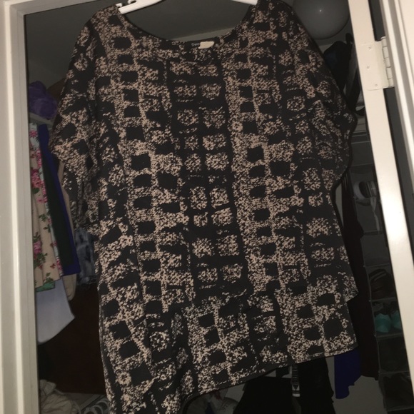 Patterned Top