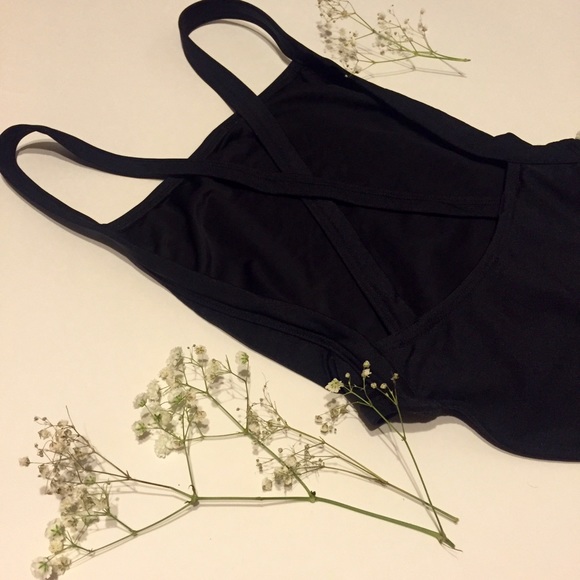 Bathing suit - Picture 2 of 4