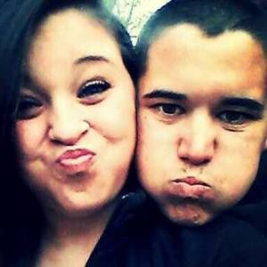 Meet your Posher, Casey