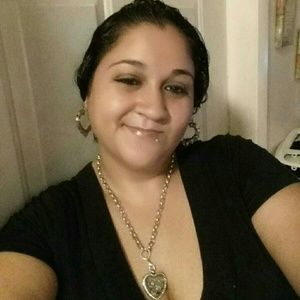 Meet your Posher, Rebecca