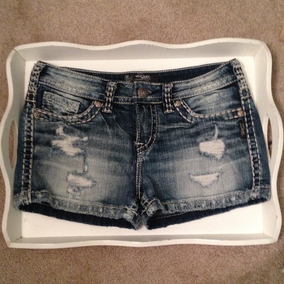 Silver Jeans Aiko Short... Willing to lower price