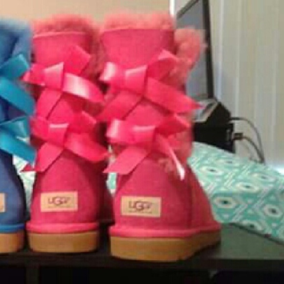 Bailey bow uggs
