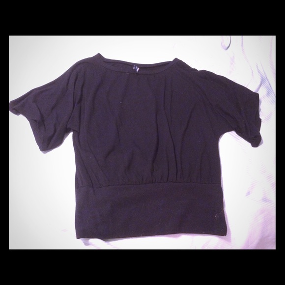 Drapey black top!