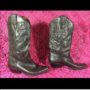 Black cowboy boots size 8 Nine West