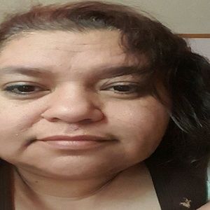 Meet your Posher, Yolanda