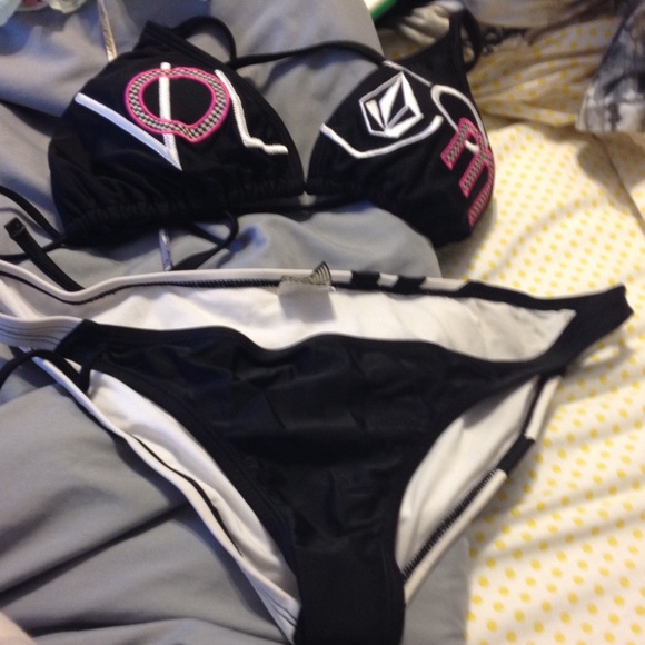 Volcom bikini