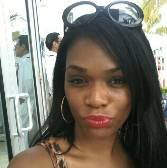 Meet your Posher, Sherri