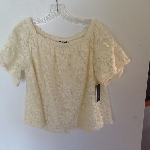 💜HP💜JUICY COUTURE Marguerite Corded Lace Top NWT - Picture 2 of 4