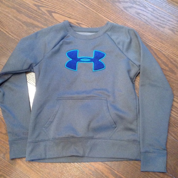 Under Armour Tops - Under Armour Grey Sweatshirt!