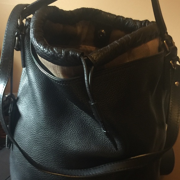 BLACK LEATHER LARGE HOBO BAG LIKE NEW BARELY WORN