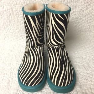 Authentic UGG size 7