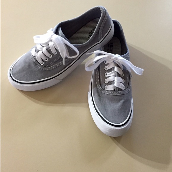 👟MOSSIMO SHOES 6👟