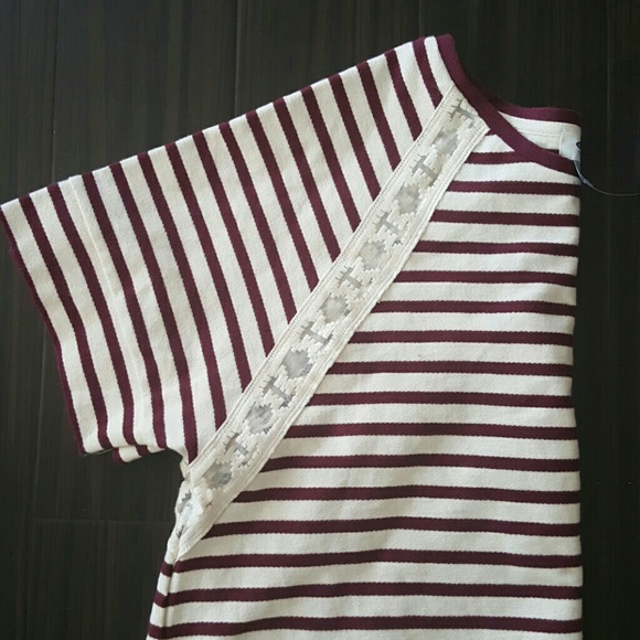 Lace sleeve top