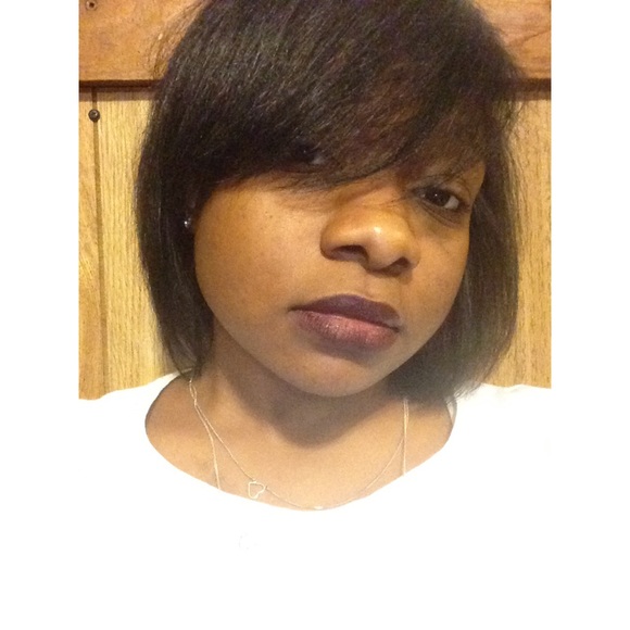 Meet your Posher, Whittney - Picture 1 of 1