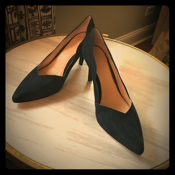 Cole Haan vintage inspired blue suede shoes.