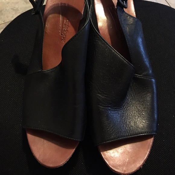 Antelope wedge sandals. Size 10.