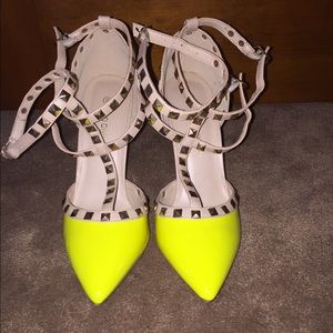 NWOT wild diva neon "rock stud" heels