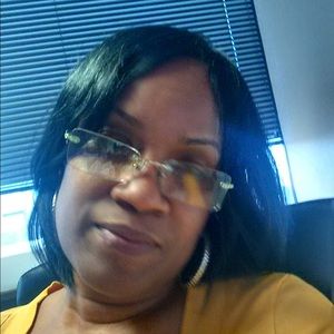 Meet your Posher, Tanya