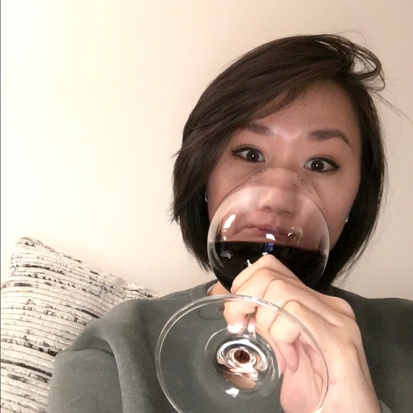 Meet your Posher, Jo - Picture 1 of 1
