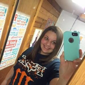 Meet your Posher, Lizzy