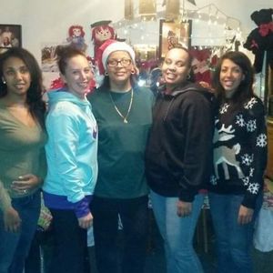 Meet your Posher, Laurie