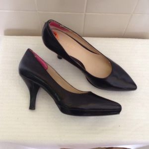 Nine West pumps