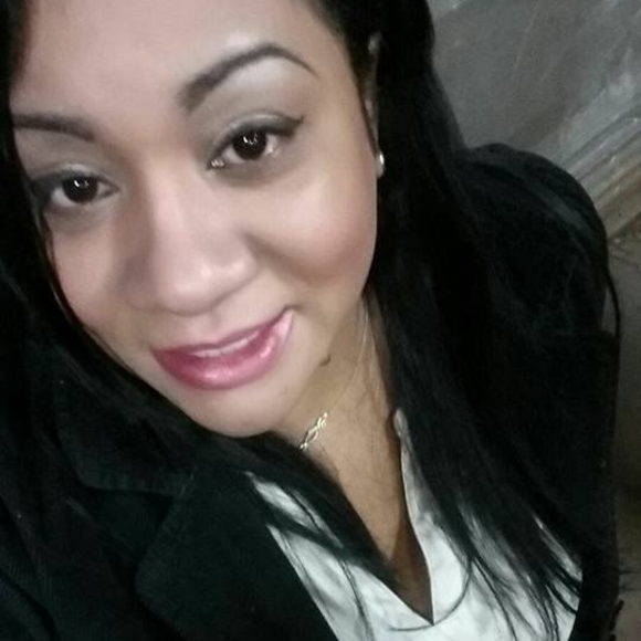 Meet your Posher, Yasmin - Picture 1 of 1