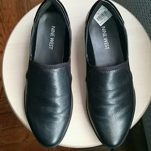 GARY GREY LEATHER SLIP ON NINE WEST SHOES
