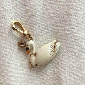 Extremely rare great condition juicy charm
