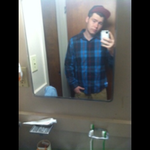 Meet your Posher, Daniel - Picture 1 of 1