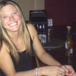 Meet your Posher, Lynda