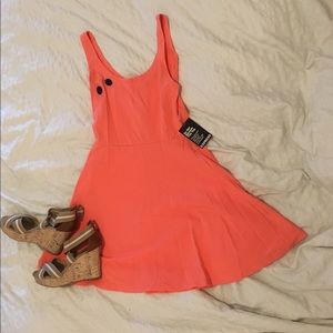 *NWT* Express Sleeveless Dress