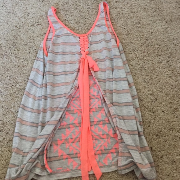 Tanktop from Buckle - Picture 2 of 3