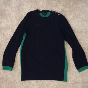 Navy/green sweater