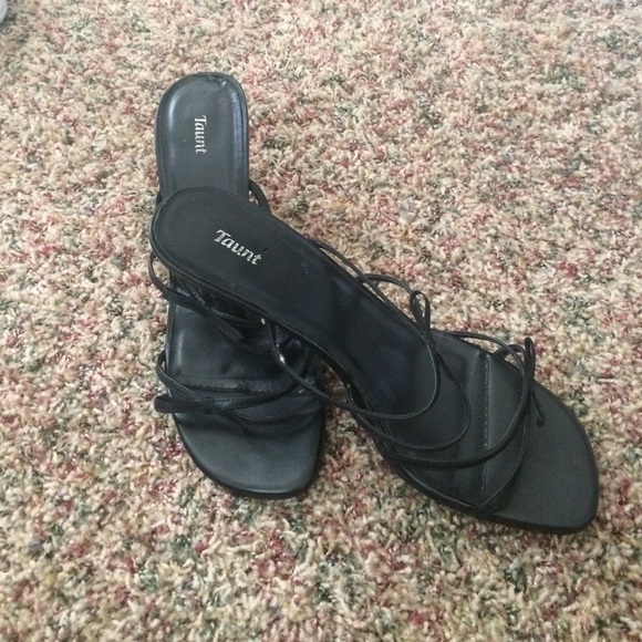 Prom shoes