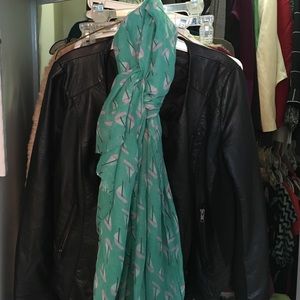 CLOSET CLOSING Francesca's Blue boat scarf NWT