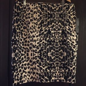 Animal print pencil skirt