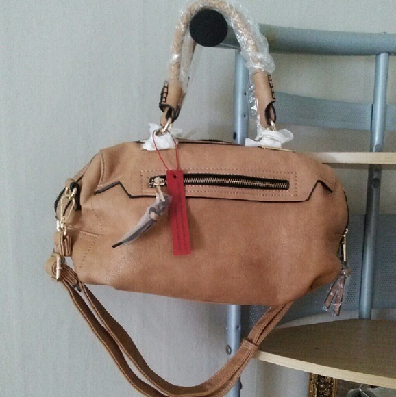 Light brown purse