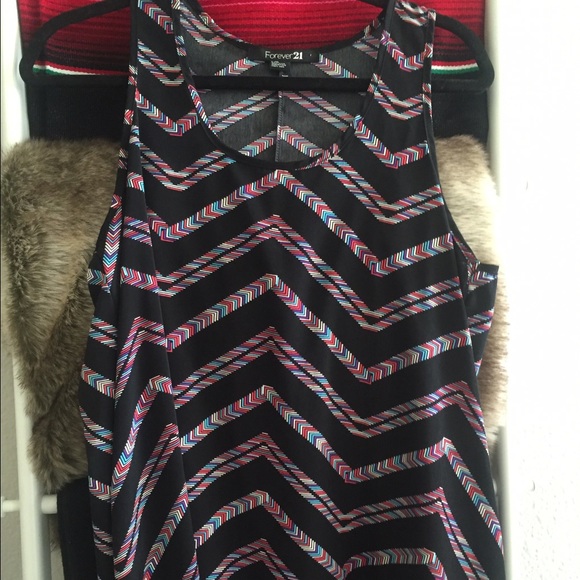 Forever 21 chevron tank top