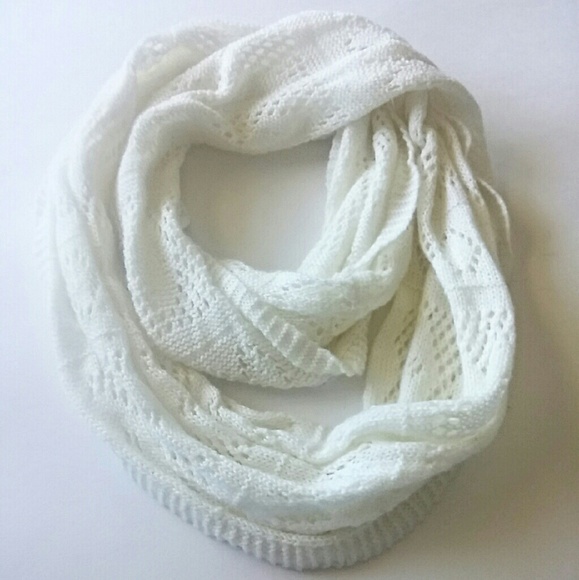 Cute white knitted infinity scarf