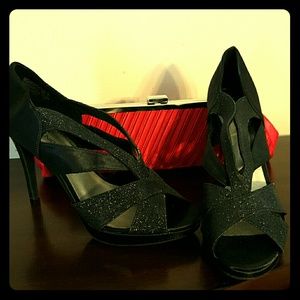 Black party/formal pump