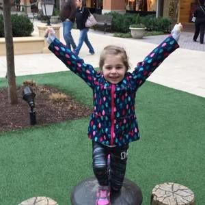 Meet your Posher, Tabitha