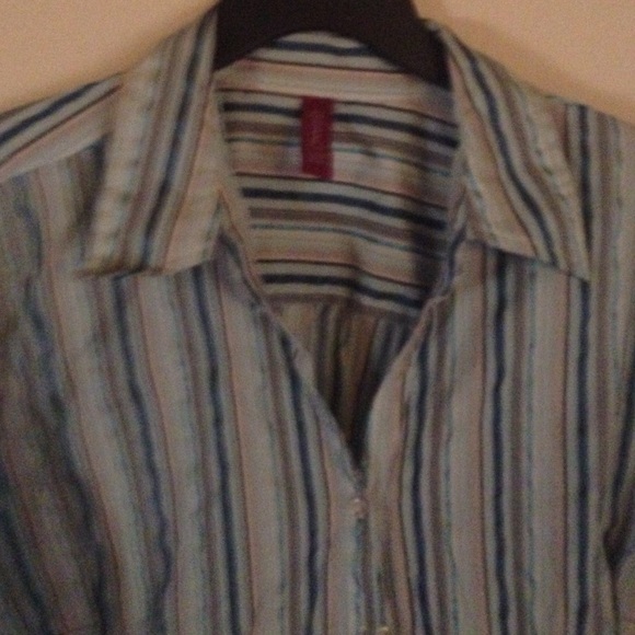 Striped ladies button down. - Picture 2 of 4