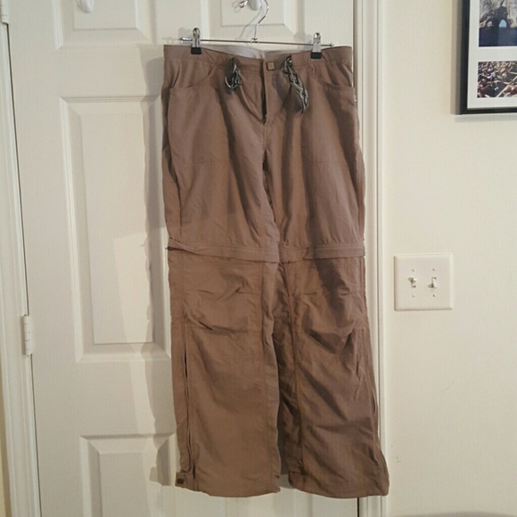 Convertible pants/shorts