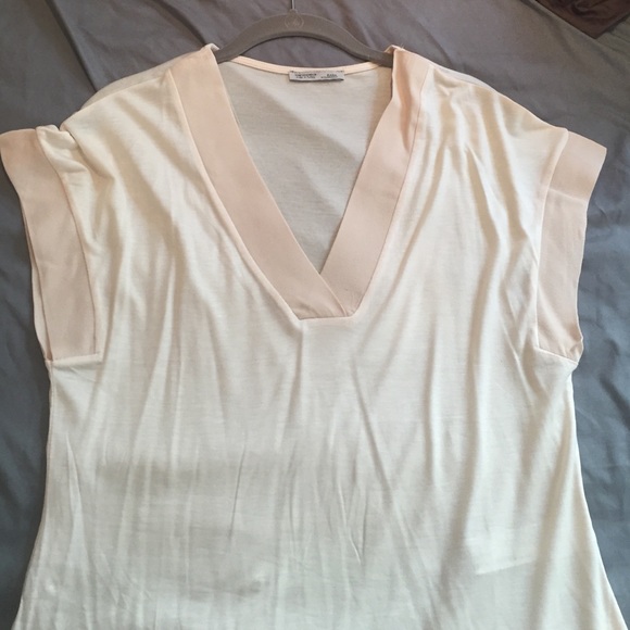 SALE Zara v neck top blush M NWOT
