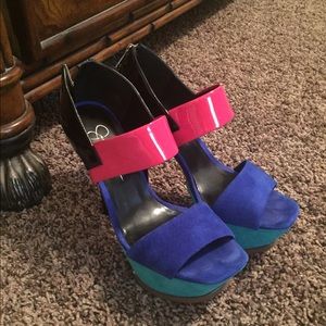 Jessica Simpson heels