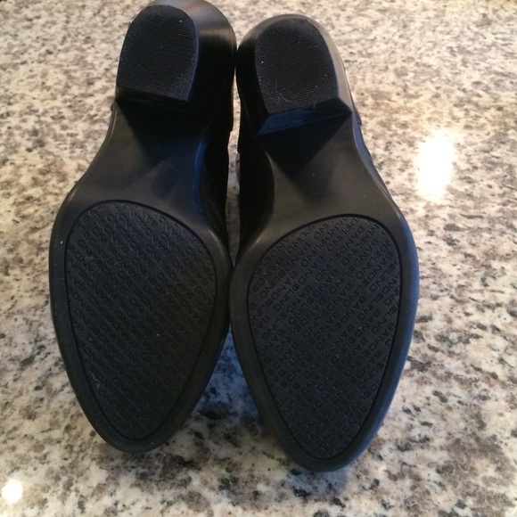 Black leather ankle booties - Picture 4 of 4