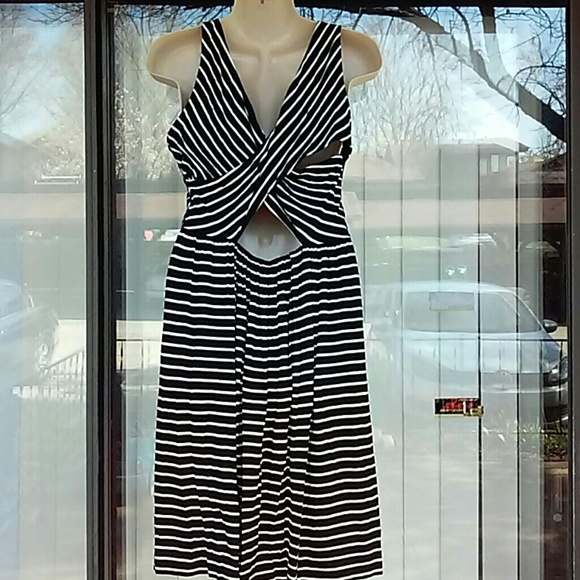 LOFT Dresses & Skirts - AT LOFT striped dress read descr. NWOT