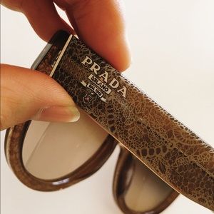 Prada sun glasses